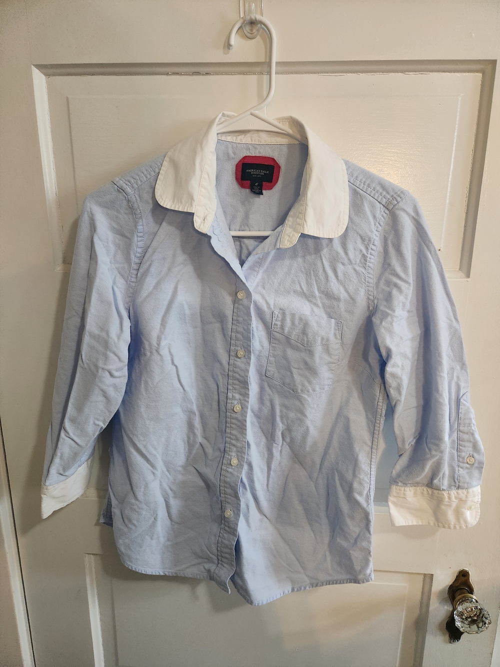 American Eagle Women’s Size 6 Blue Oxford Button Down Shirt White Collar Cuffs